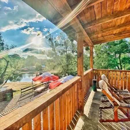 Bed and breakfast Osrodek Stara Piekarnia Kajaki *